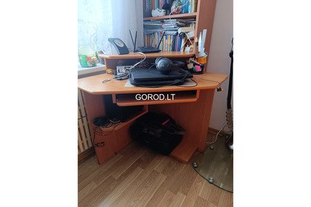 Компьютерный стол