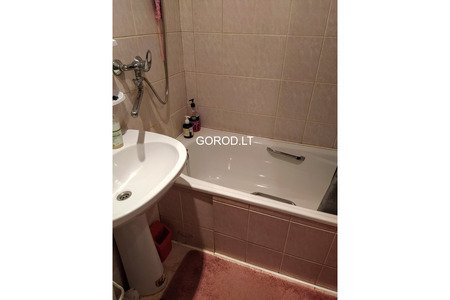 3 k kvartira v 1 mkr.