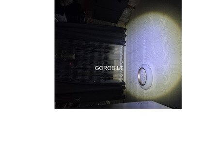 LED фонарик с подзарядкой.