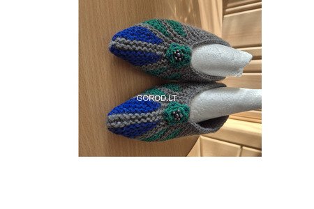 Вязаные тапочки.