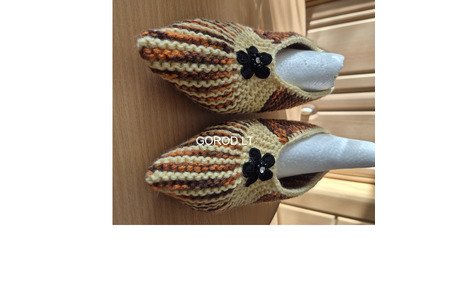 Вязаные тапочки.