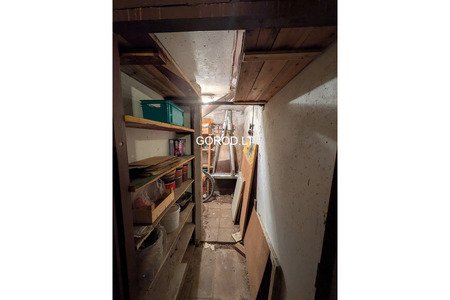 продается 4-х комн. квартира