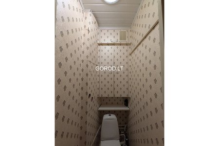 продается 4-х комн. квартира