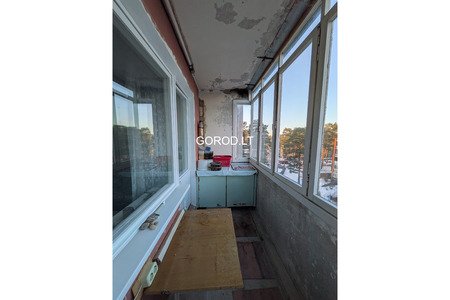 продается 4-х комн. квартира