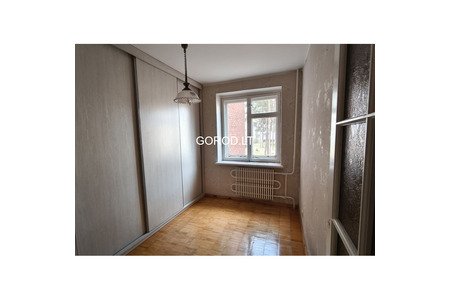 Продается большая 3-комнатная квартира в кирпичном доме