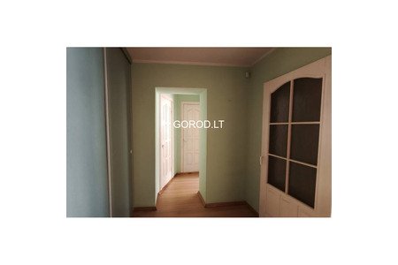 Продается большая 3-комнатная квартира в кирпичном доме