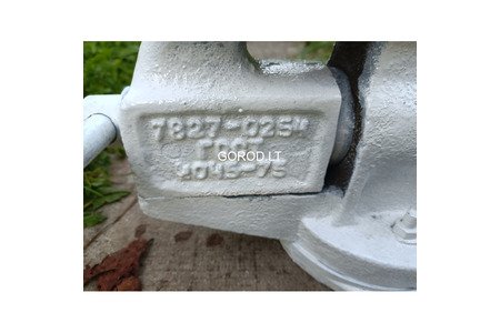Продам Слесарные поворотные тиски.ГОСТ 4045-75.